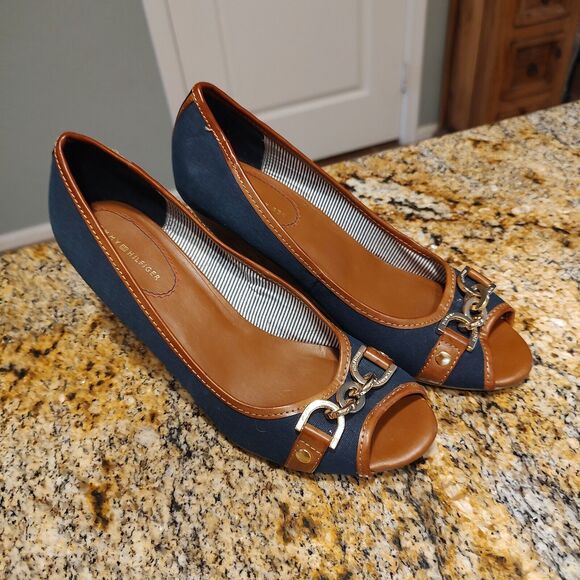 Tommy Hilfiger Tawnisha Peep Toe Canvas Cork Wedge Heels Blue Women's Sz 5.5 - Picture 3 of 10